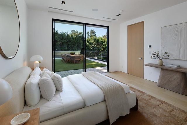 349 Walsh Road, Atherton, CA 94027