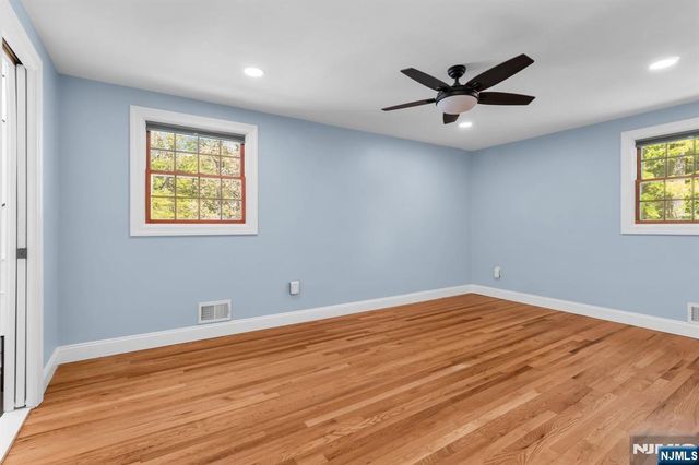 53 Smithfield Road, Waldwick, NJ 07463