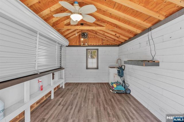53 Smithfield Road, Waldwick, NJ 07463