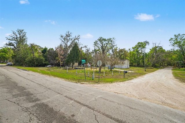 34884 REYNOLDS STREET, Dade City, FL 33523