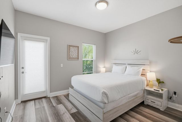 5701 Hilltop Avenue, Panama City Beach, FL 32408