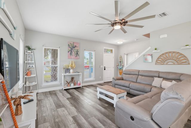 5701 Hilltop Avenue, Panama City Beach, FL 32408