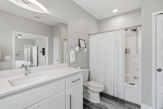 5701 Hilltop Avenue, Panama City Beach, FL 32408