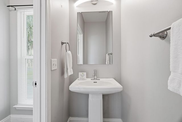 5701 Hilltop Avenue, Panama City Beach, FL 32408