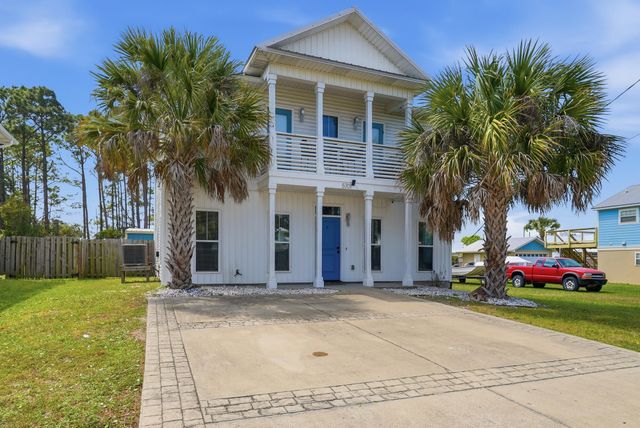 5701 Hilltop Avenue, Panama City Beach, FL 32408