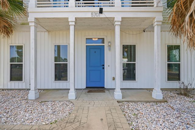 5701 Hilltop Avenue, Panama City Beach, FL 32408
