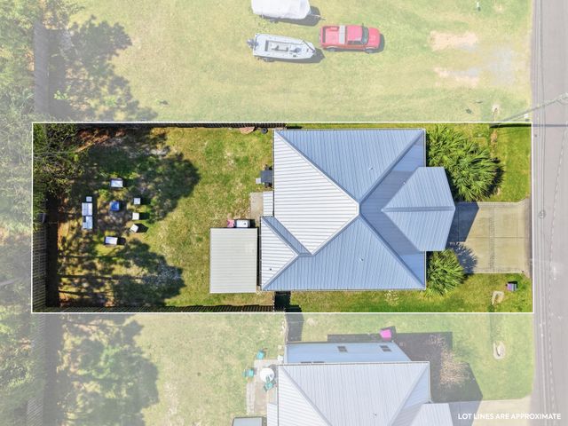 5701 Hilltop Avenue, Panama City Beach, FL 32408