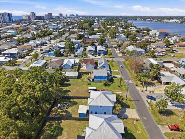5701 Hilltop Avenue, Panama City Beach, FL 32408