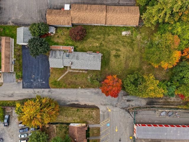 6 Oakhurst Street, Ayer, MA 01432