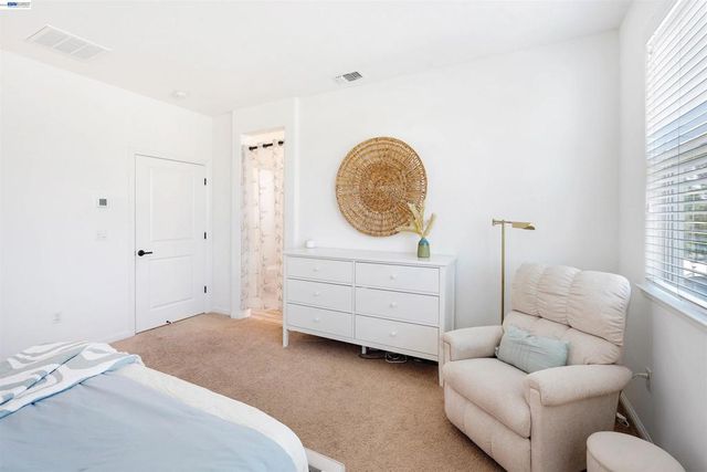 24107 Amaranth Loop, Hayward, CA 94541