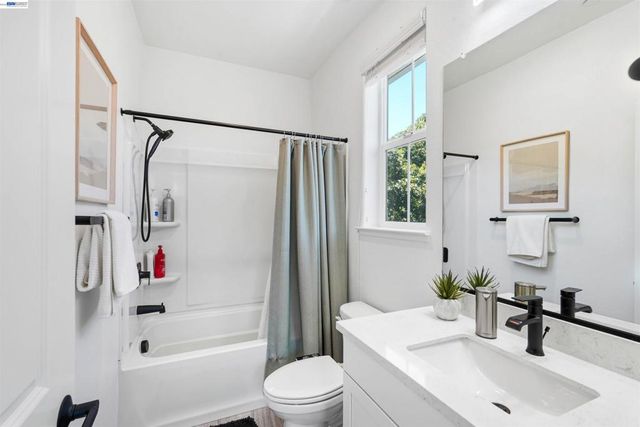 24107 Amaranth Loop, Hayward, CA 94541