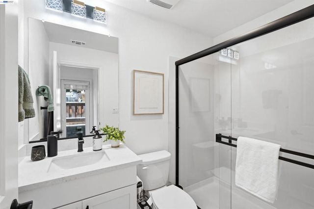 24107 Amaranth Loop, Hayward, CA 94541