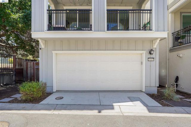 24107 Amaranth Loop, Hayward, CA 94541