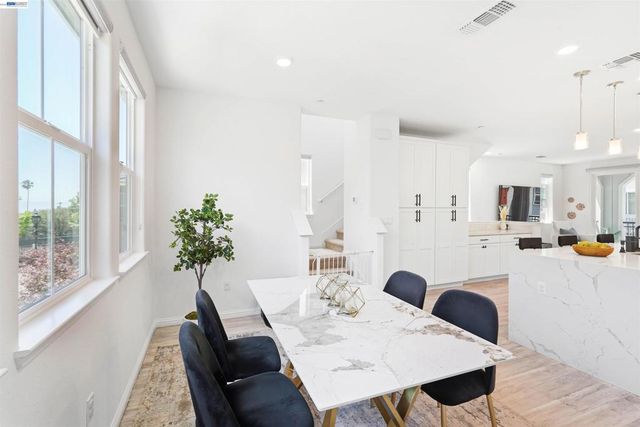 24107 Amaranth Loop, Hayward, CA 94541