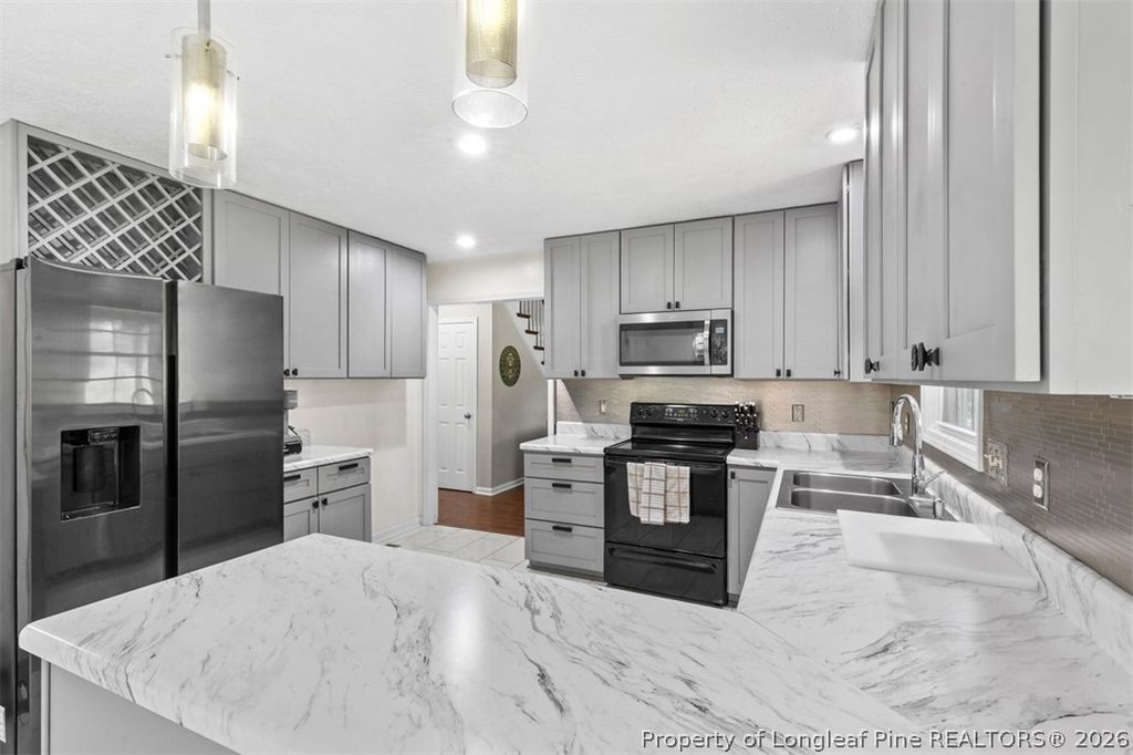 618 Southwick Drive, Fayetteville, NC 28303 — photo 10