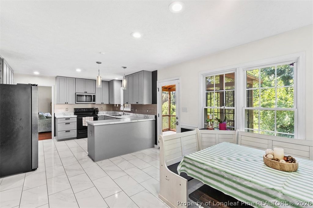 618 Southwick Drive, Fayetteville, NC 28303 — photo 12