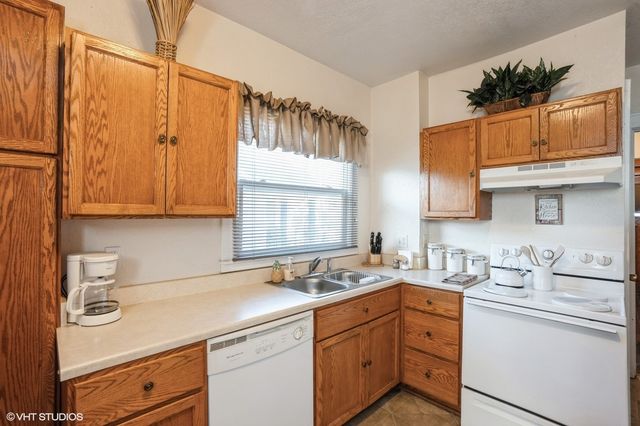 1414 Harrison Avenue, Des Moines, IA 50314