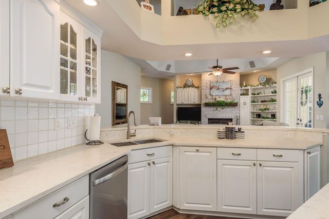 6207 CLAIRE DE LUNE COURT, New Port Richey, FL 34655