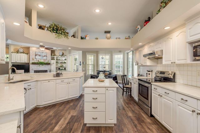 6207 CLAIRE DE LUNE COURT, New Port Richey, FL 34655