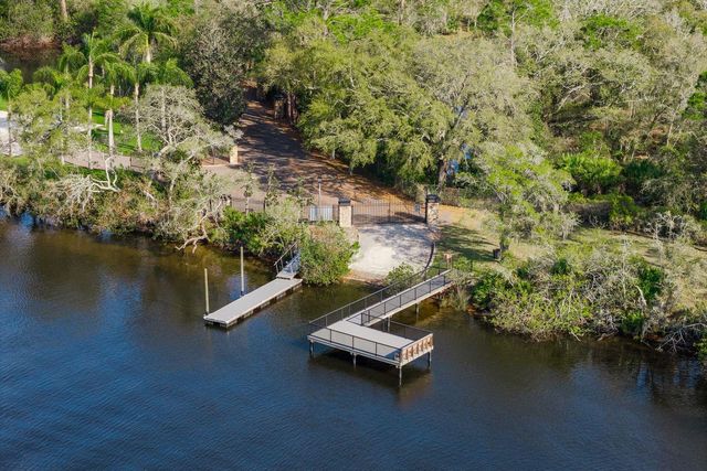 6207 CLAIRE DE LUNE COURT, New Port Richey, FL 34655