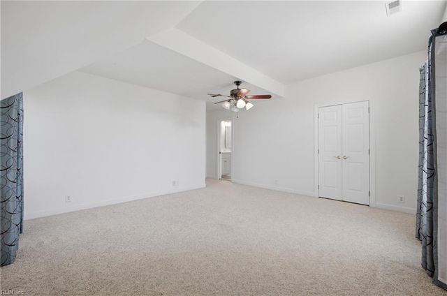 5 Beaver Castle CT, Hampton, VA 23666