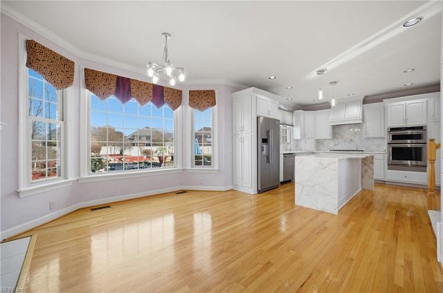 5 Beaver Castle CT, Hampton, VA 23666