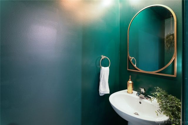 110 Whitney Way, West Milton, OH 45383