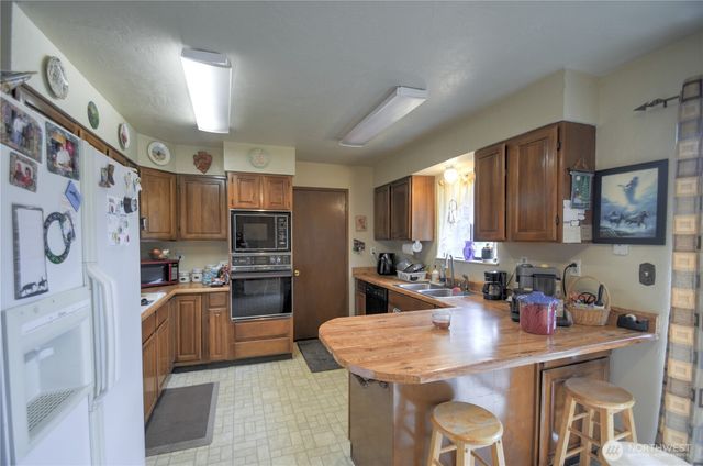 5283 SE Lynch Road, Shelton, WA 98584