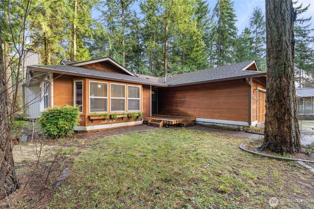 8529 37th Circle SE, Lacey, WA 98503