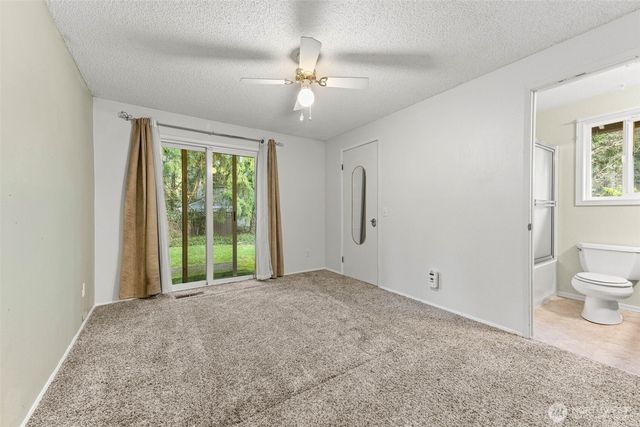 8529 37th Circle SE, Lacey, WA 98503