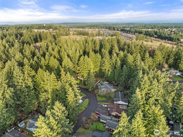 8529 37th Circle SE, Lacey, WA 98503