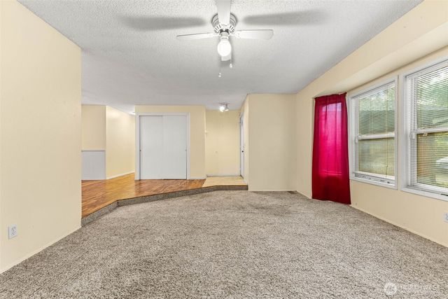 8529 37th Circle SE, Lacey, WA 98503