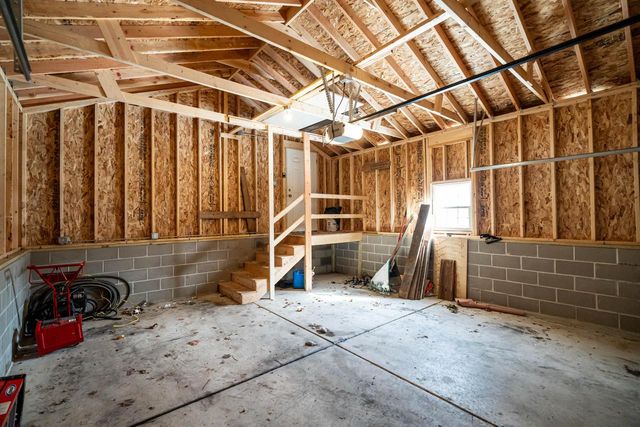 2965 N Downer AVENUE, Milwaukee, WI 53211