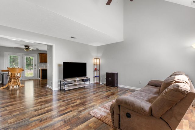 1233 Aspen Street, Lexington, KY 40509