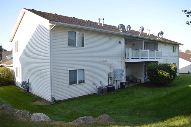 209-215 School Road, Cottage Grove, WI 53527