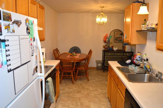 209-215 School Road, Cottage Grove, WI 53527