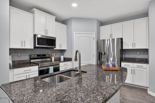 277 SERVIA Drive, St. Johns, FL 32259