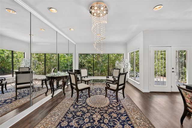 9400 Doliver Drive 16, Houston, TX 77063