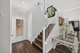 9400 Doliver Drive 16, Houston, TX 77063