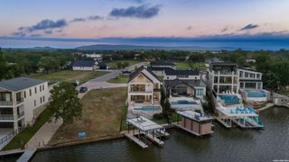 144 Riverfront Ln, Kingsland, TX 78639