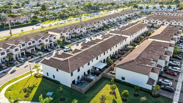 11919 SW 247th Ter, Homestead, FL 33032