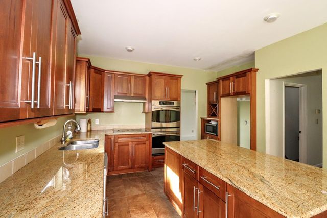 8026 Quail Meadow Lane, West Chester, OH 45069