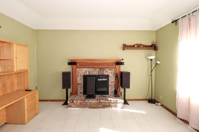 8026 Quail Meadow Lane, West Chester, OH 45069