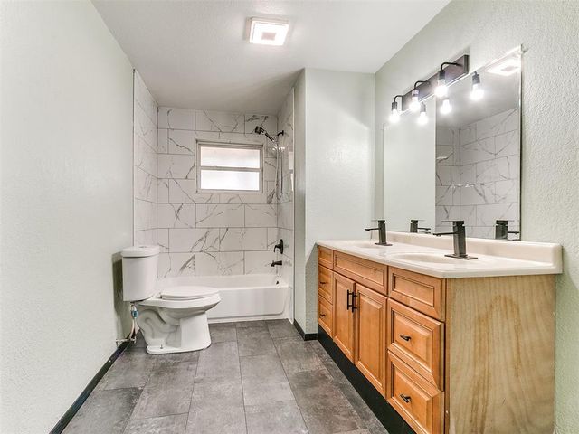 14957 Gilbert Street, Choctaw, OK 73020