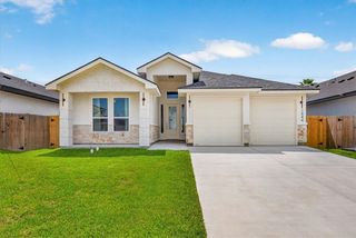 1844 Spoonbill Dr, Portland, TX 78374