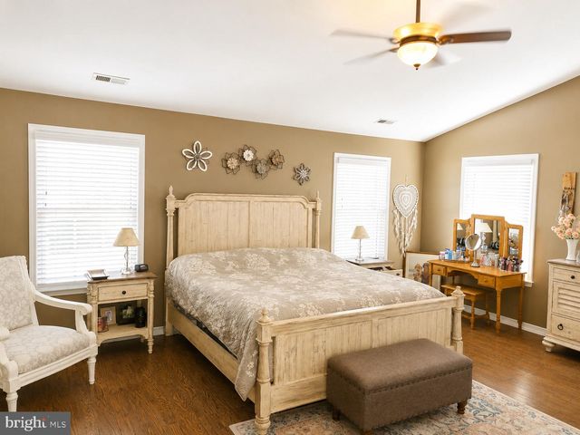 2 SEAY CT, Fredericksburg, VA 22405