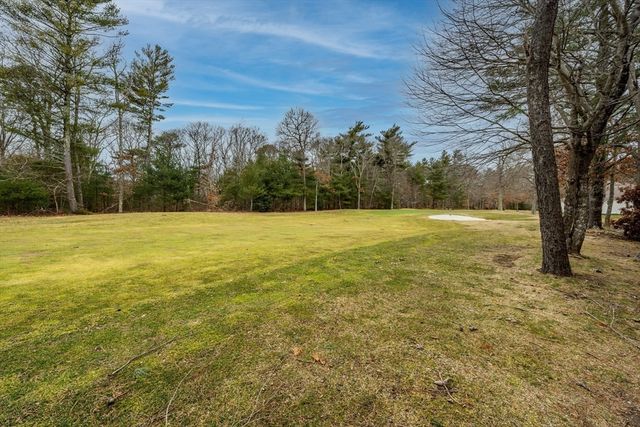 13 Pga Ln 424, Mashpee, MA 02649