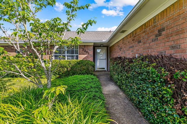 2201 Wedgewood Court, Navarre, FL 32566