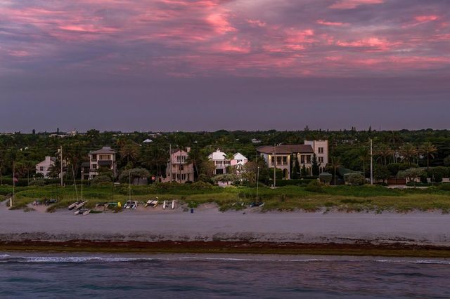 406 N Ocean Boulevard, Delray Beach, FL 33483