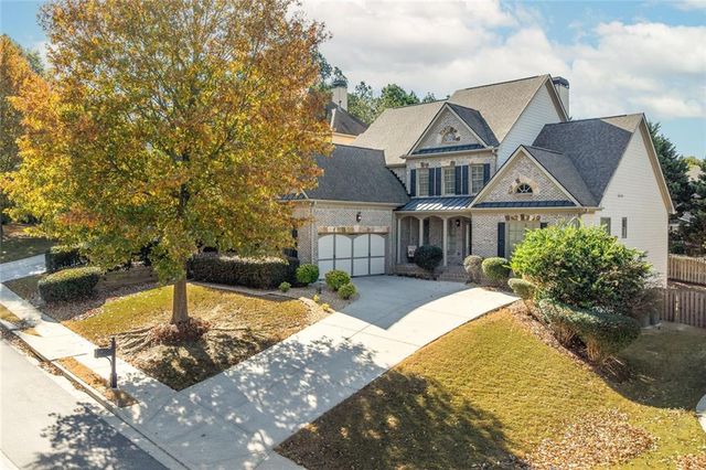4732 Moon Chase Drive, Buford, GA 30519